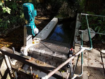 self-cleaning travelling water screen - GoFlo Screens